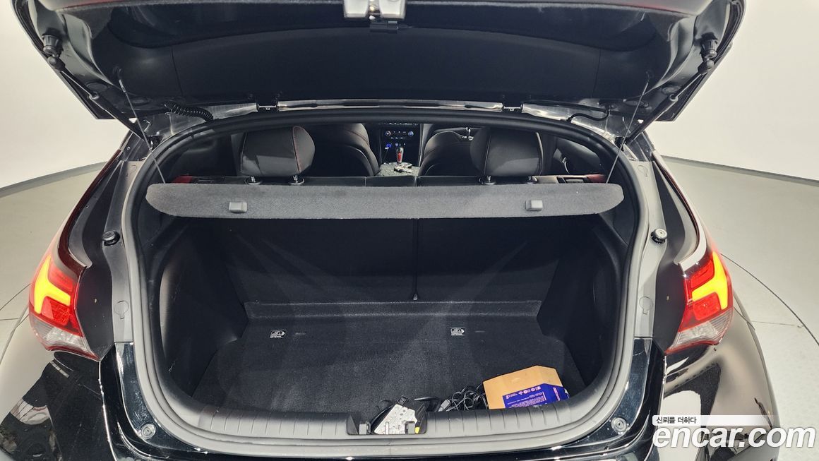 Hyundai Veloster 2018