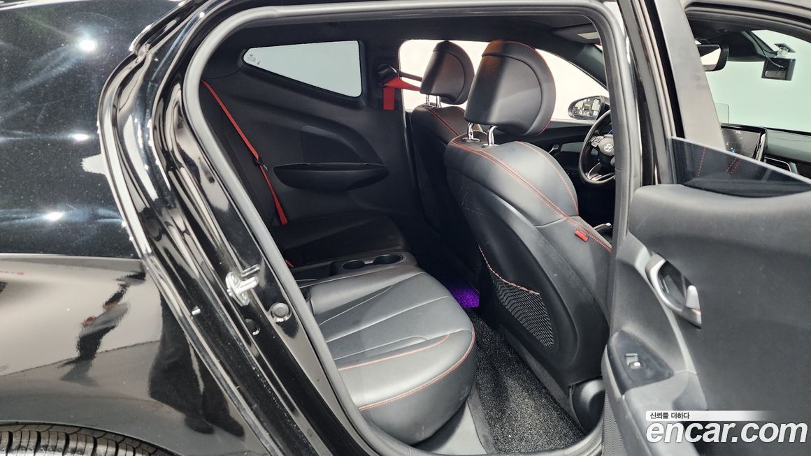 Hyundai Veloster 2018