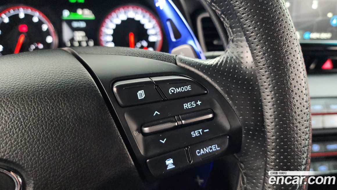 Hyundai Veloster 2018