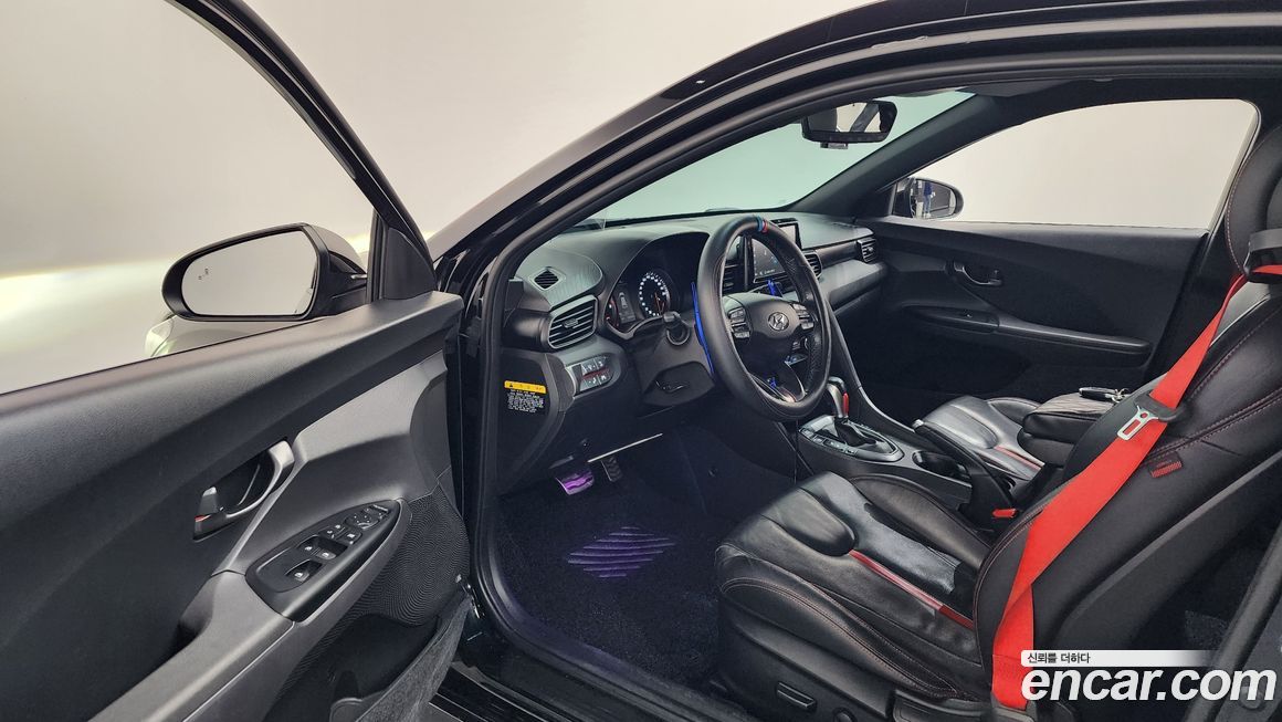 Hyundai Veloster 2018