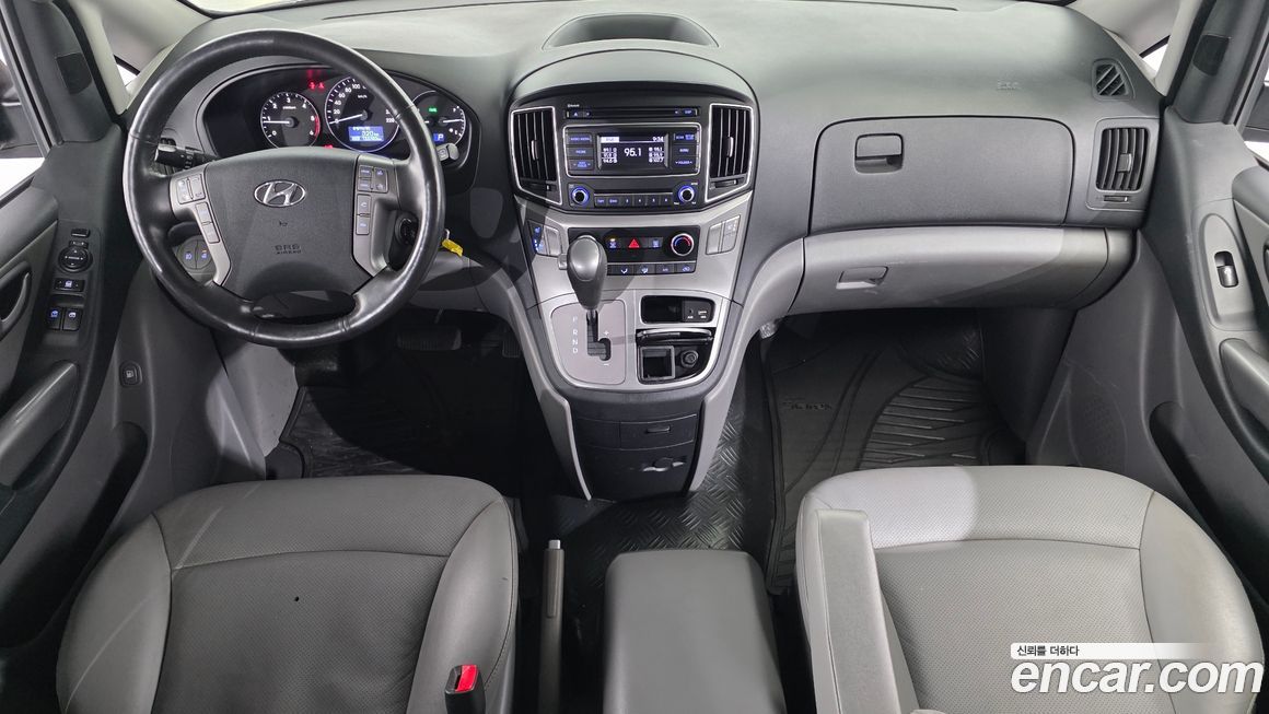 Hyundai Starex 2021