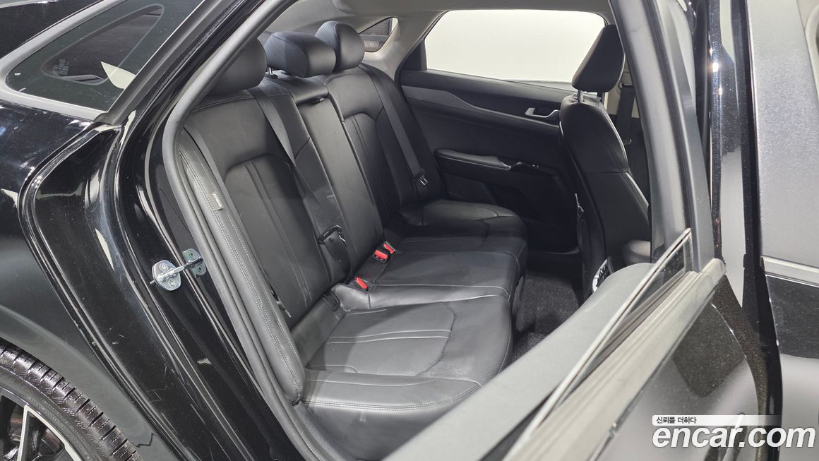 Kia K5 2021