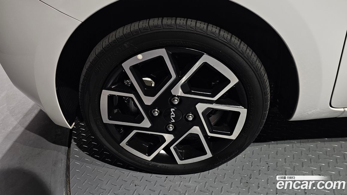 Kia RAY 2025