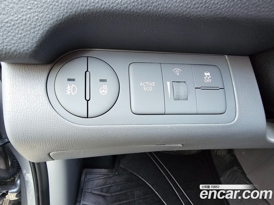 Hyundai Starex 2021
