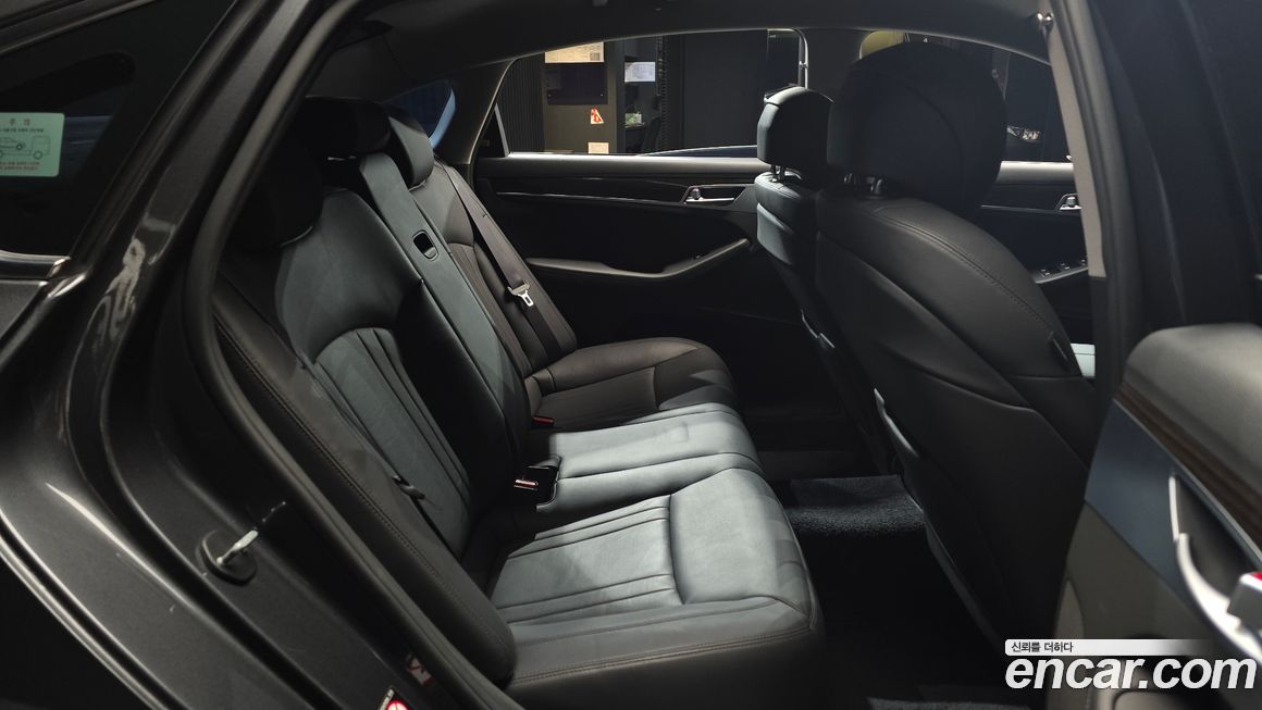 Genesis G80 2020