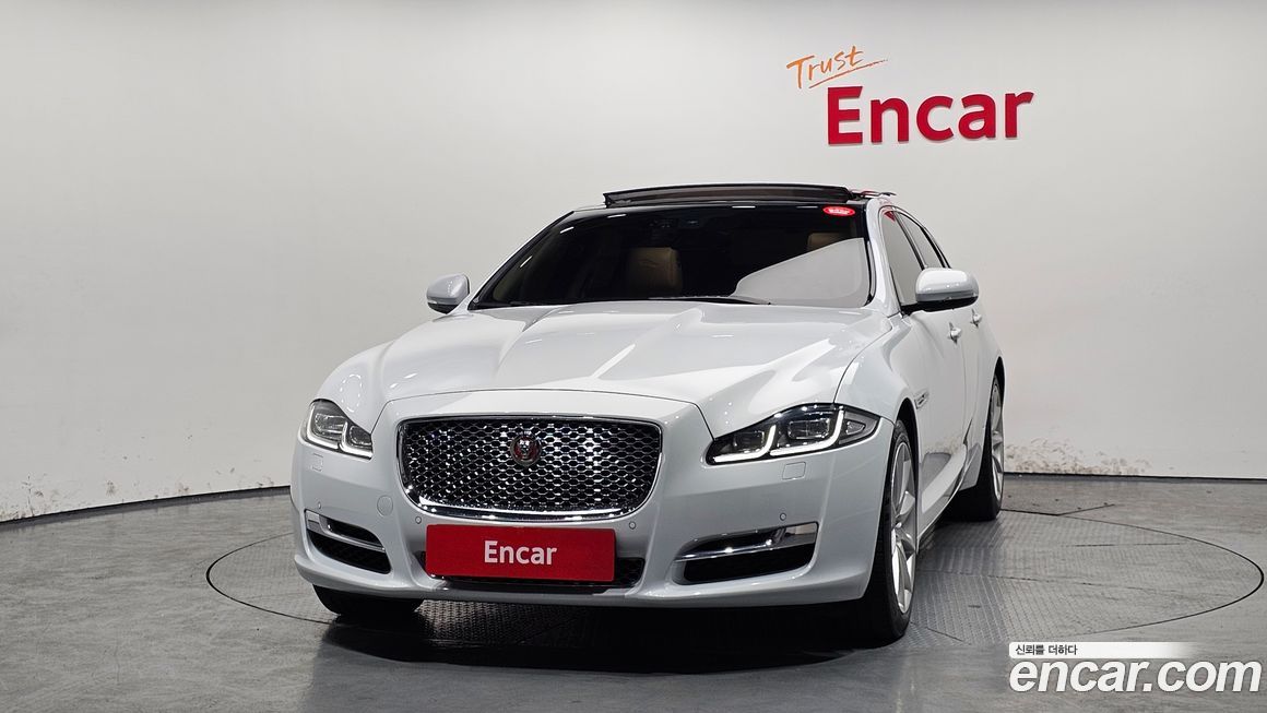 Jaguar XJ 2017