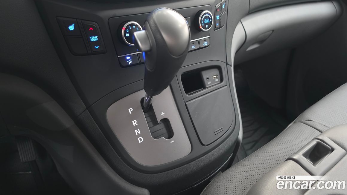 Hyundai Starex 2020