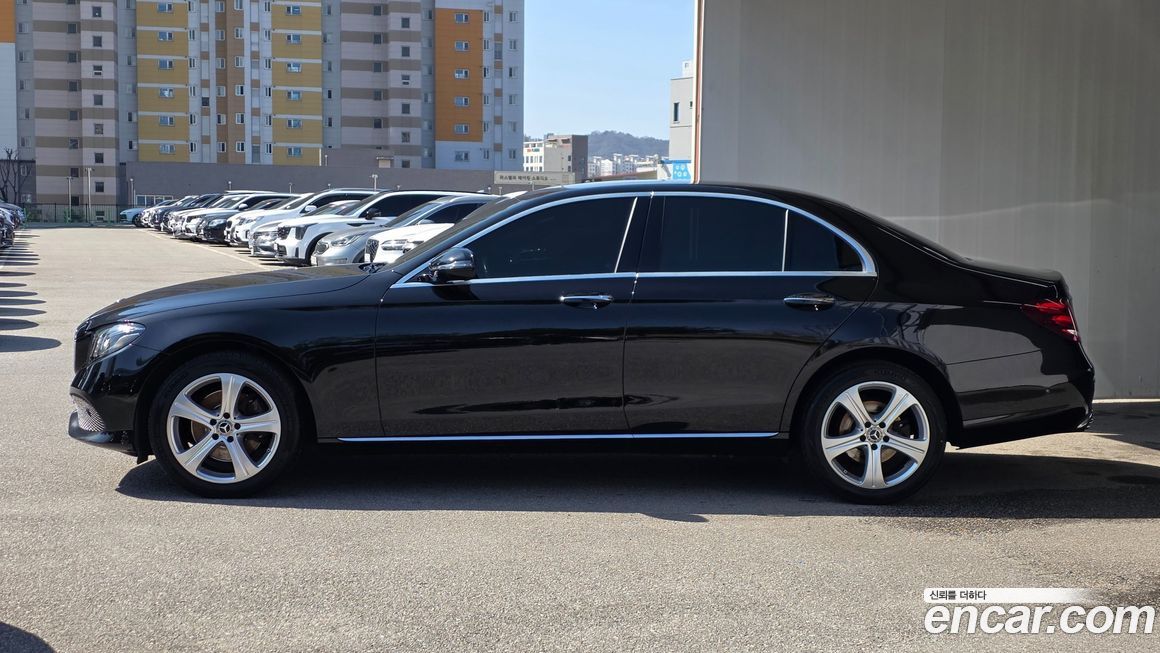 Mercedes-Benz E-Class 2017