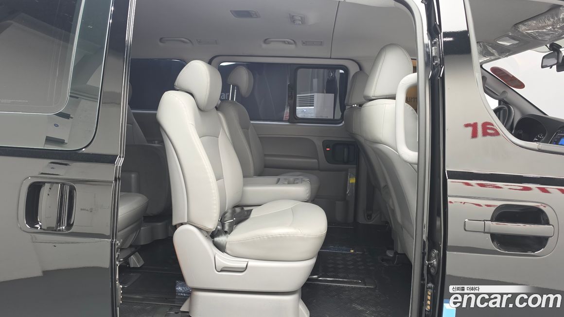 Hyundai Starex 2020