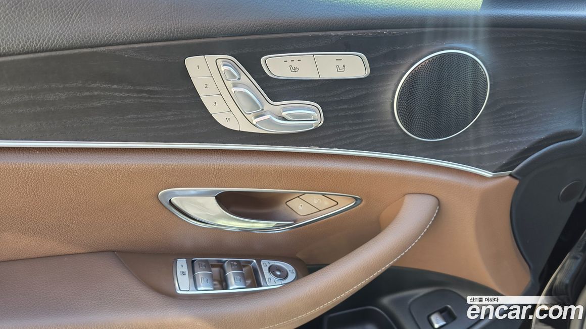 Mercedes-Benz E-Class 2017