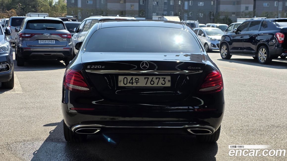 Mercedes-Benz E-Class 2017