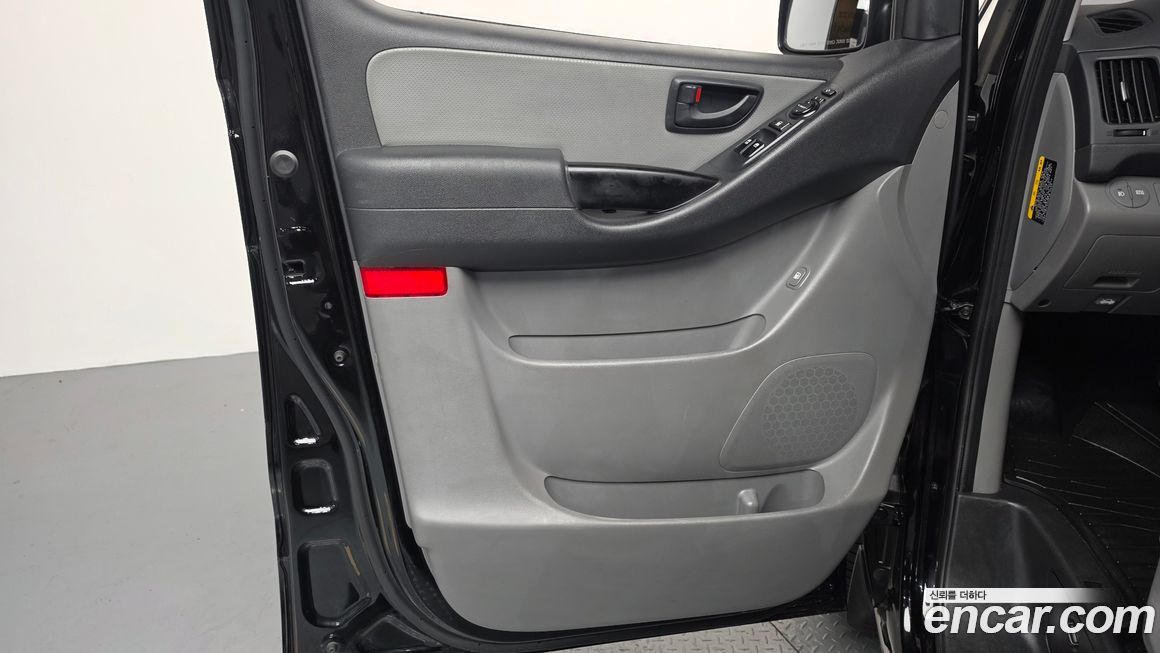 Hyundai Starex 2020