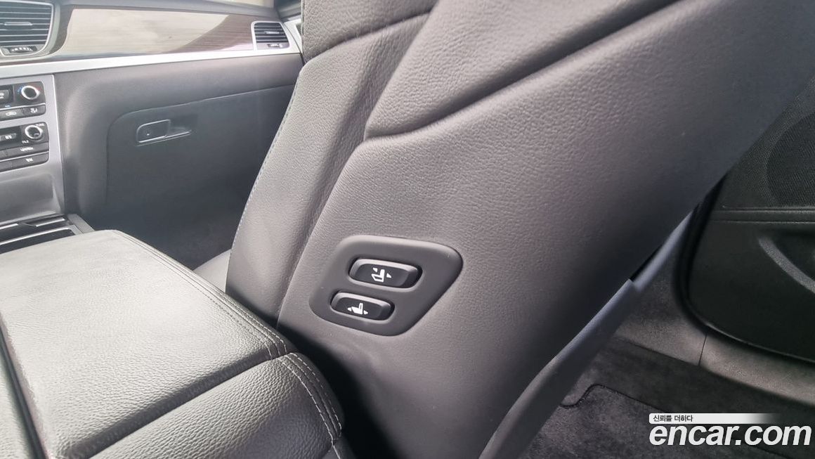 Genesis G80 2018