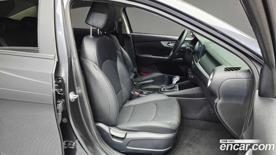 Kia K3 2023
