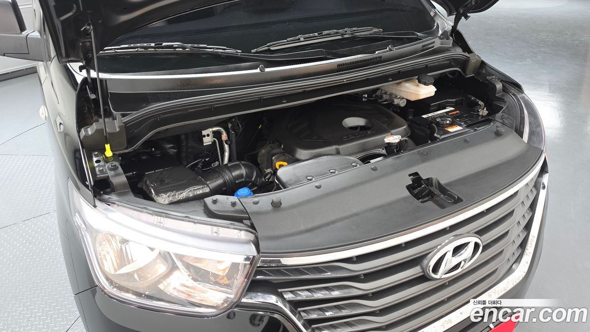 Hyundai Starex 2020