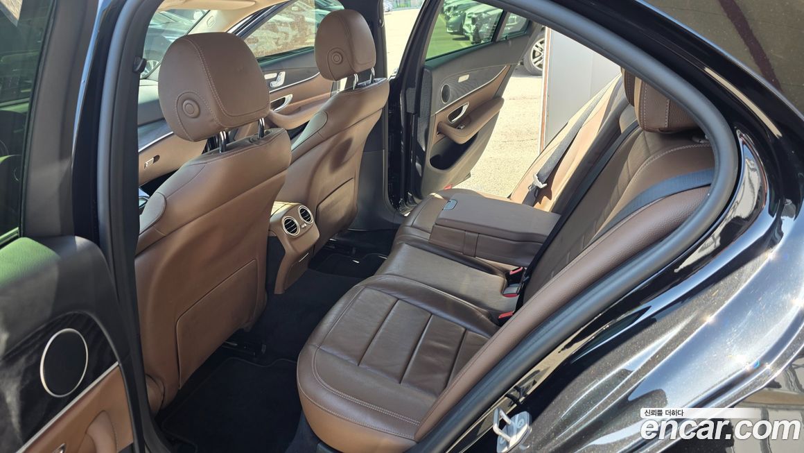 Mercedes-Benz E-Class 2017