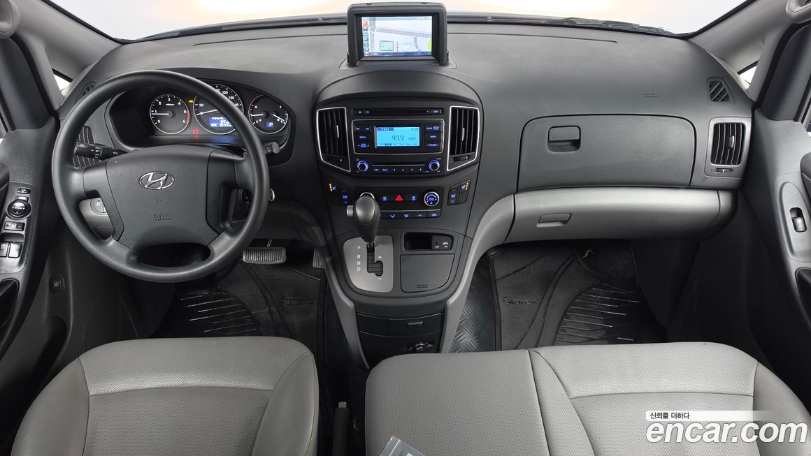 Hyundai Starex 2020
