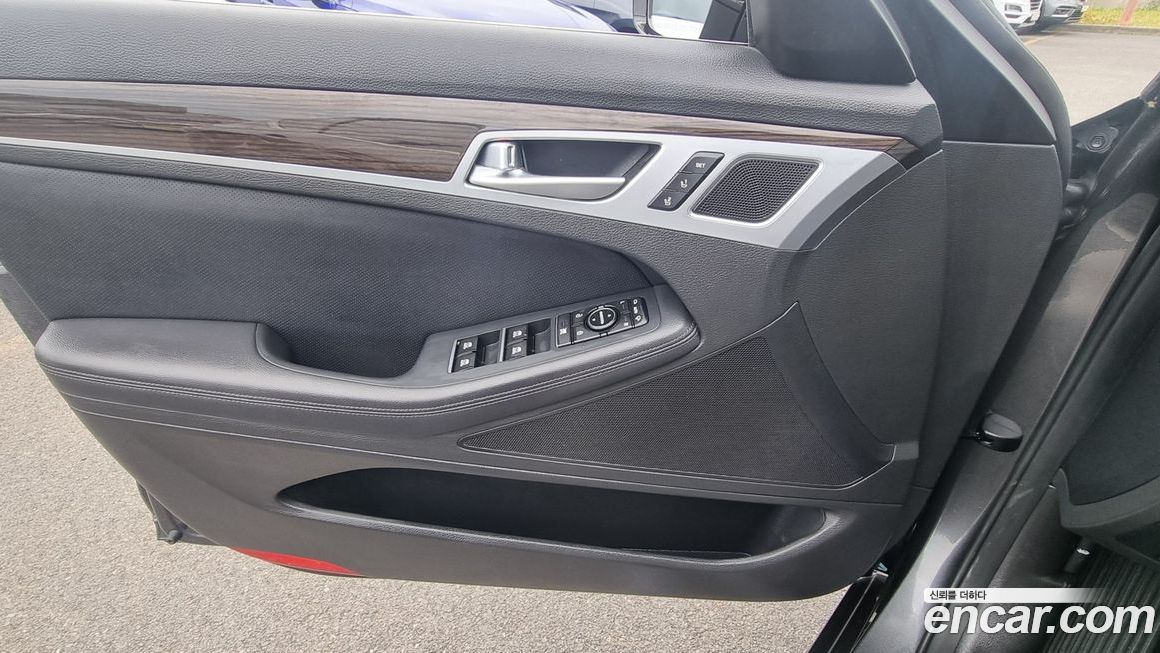 Genesis G80 2018