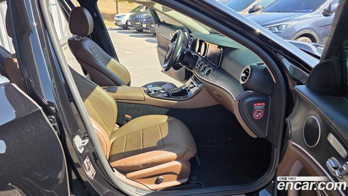 Mercedes-Benz E-Class 2017