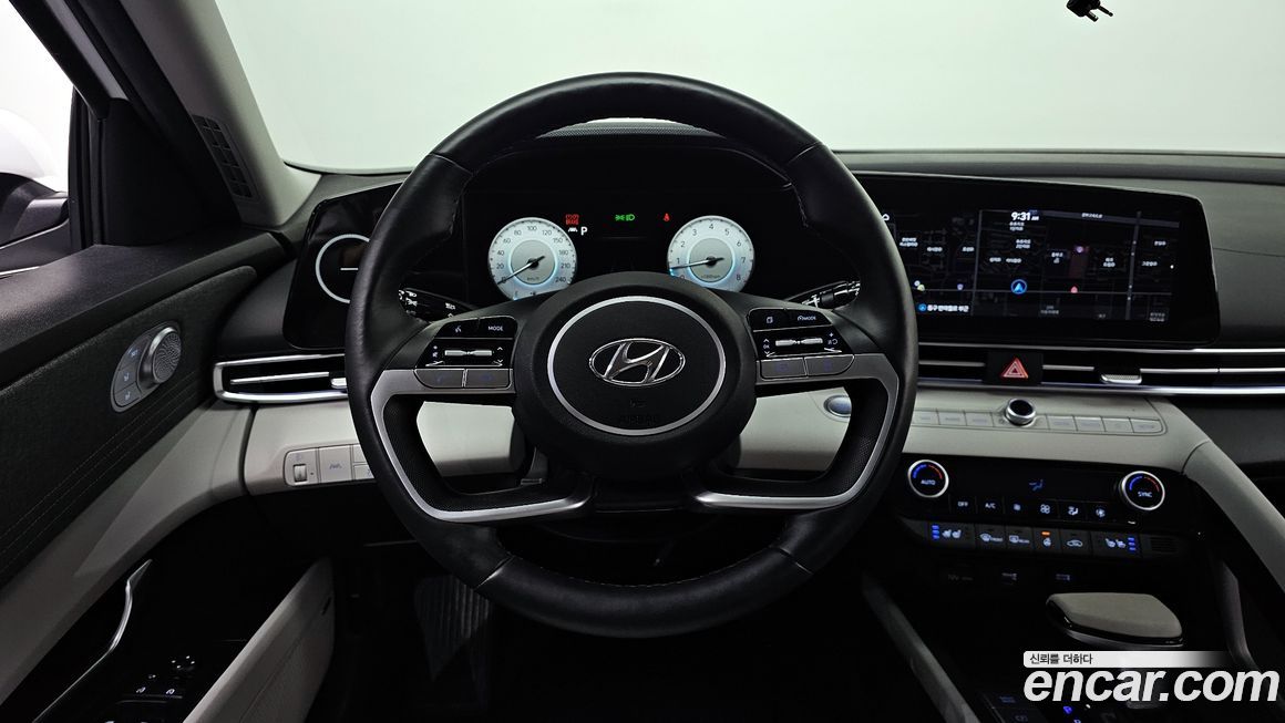 Hyundai AVANTE 2021