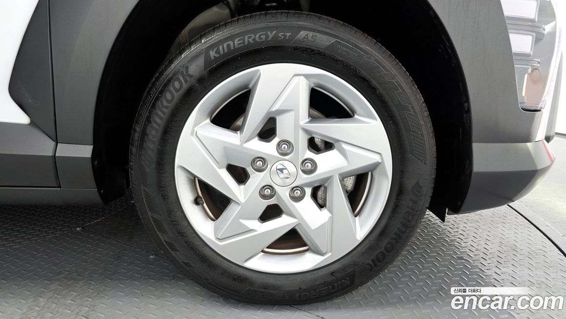 Hyundai Kona 2023