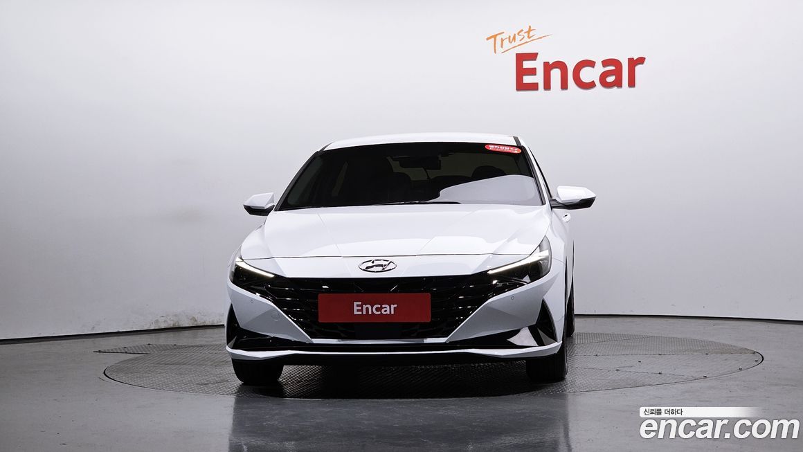 Hyundai AVANTE 2021