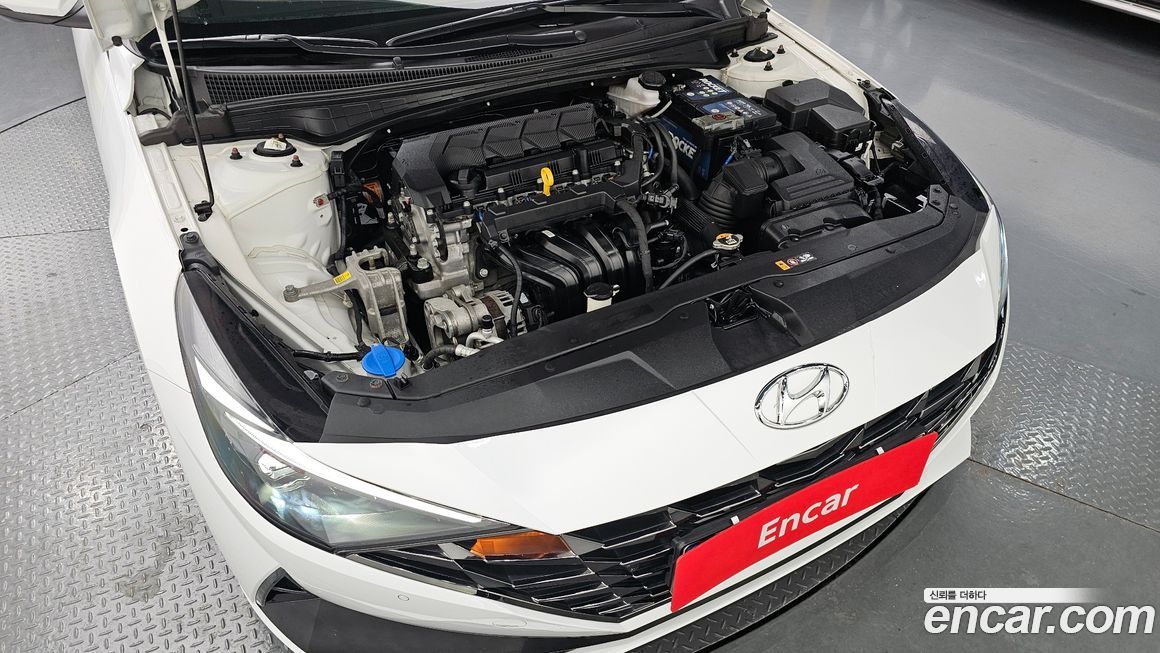 Hyundai AVANTE 2021