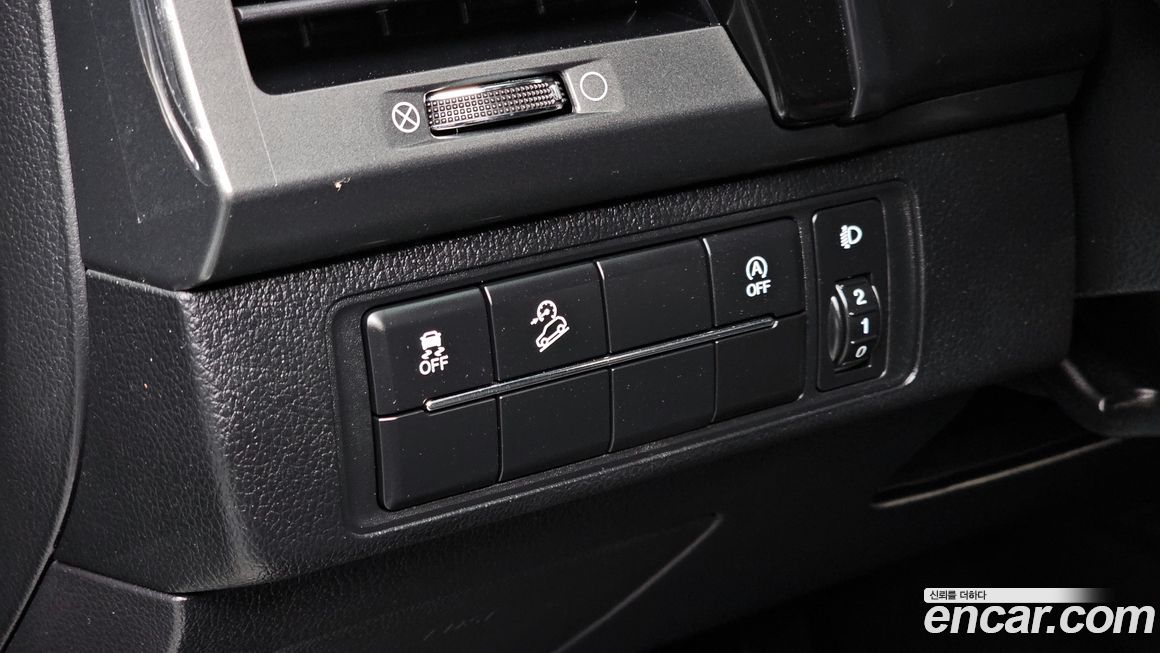 KG_Mobility_Ssangyong Rexton 2023