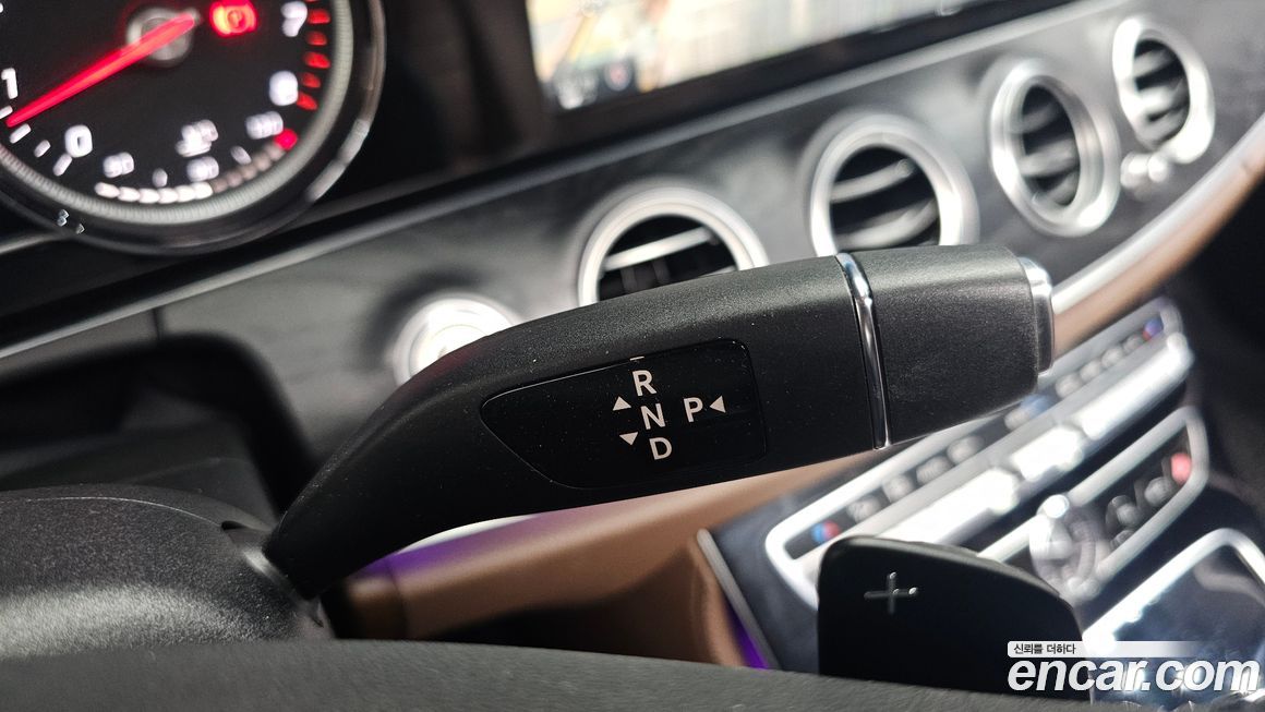 Mercedes-Benz E-Class 2017