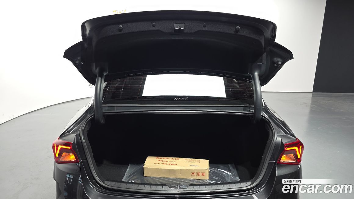 Kia K5 2021