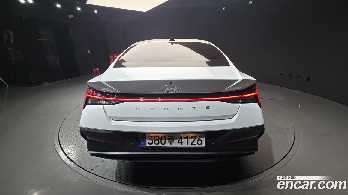 Hyundai AVANTE 2024