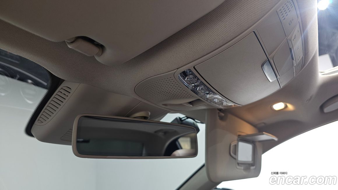 Mercedes-Benz E-Class 2017