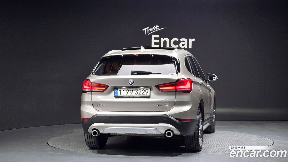 BMW X1 2021