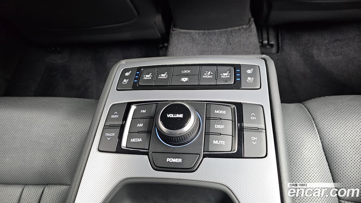 Genesis G80 2018
