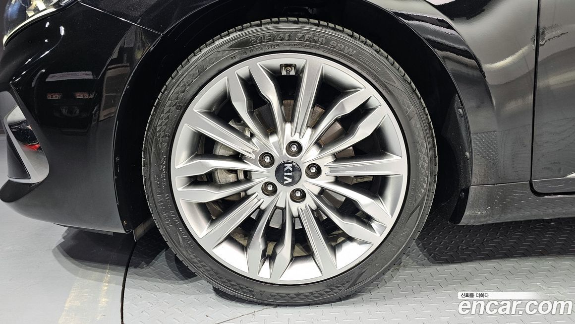 Kia K7 2020
