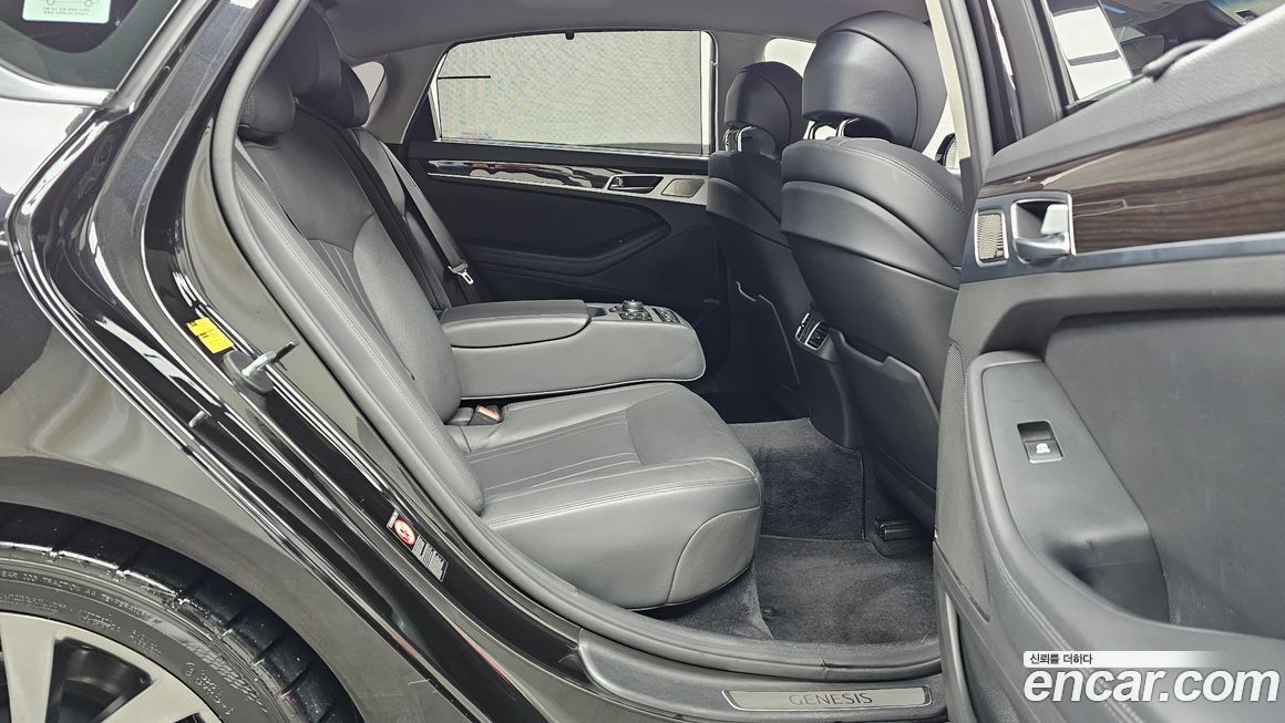 Genesis G80 2018
