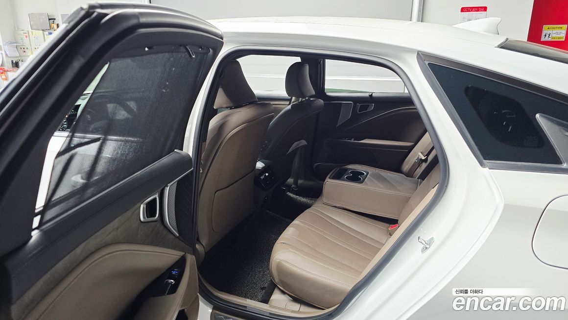 Kia K8 2023