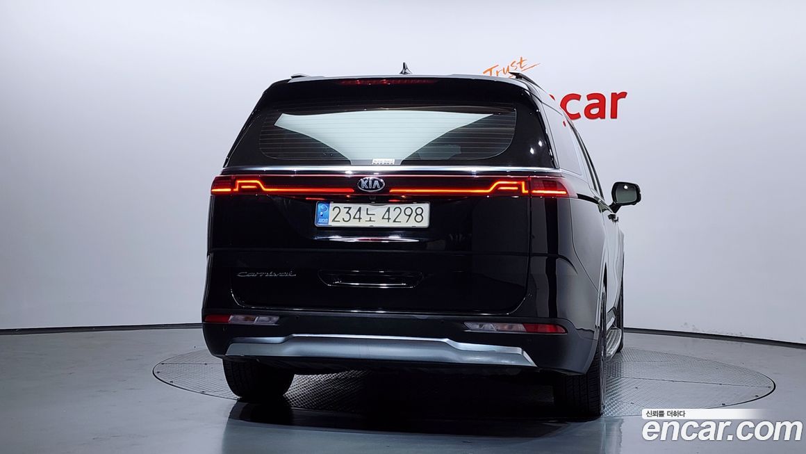 Kia Canival 2021