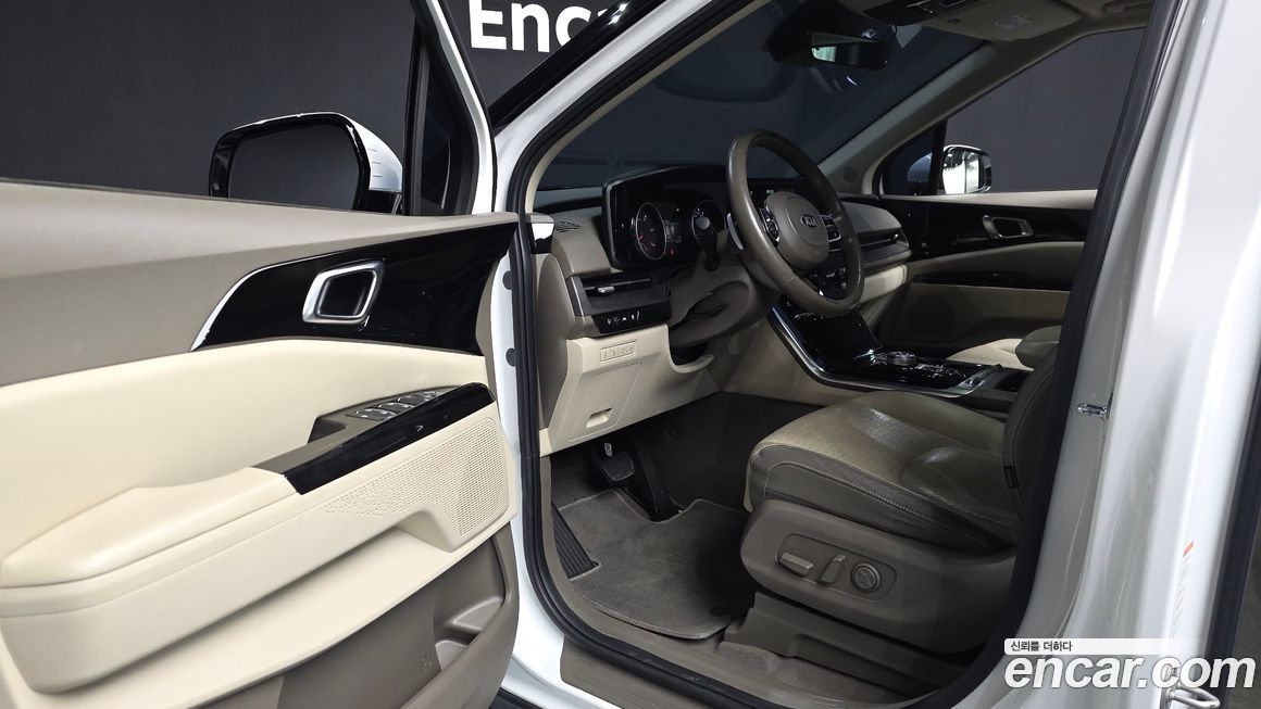 Kia Canival 2021