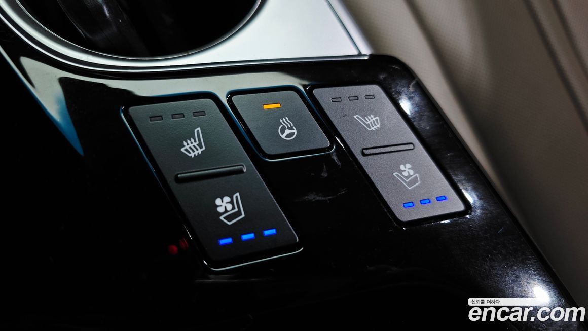Kia K8 2023