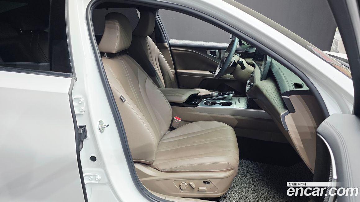 Kia K8 2023