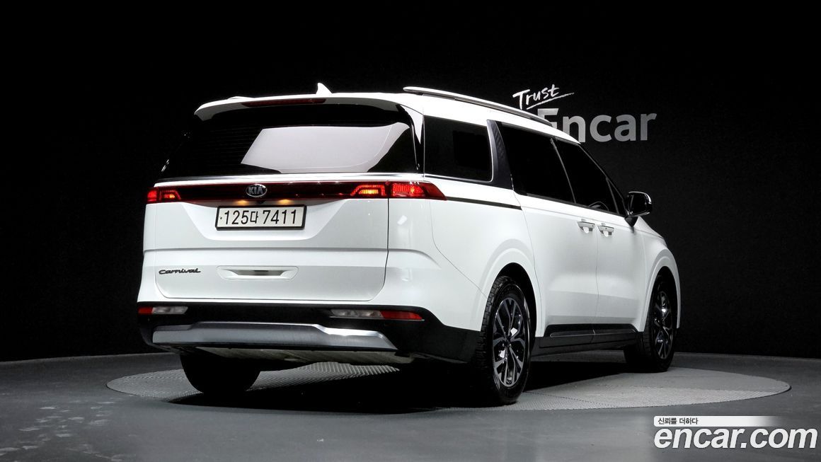 Kia Canival 2021