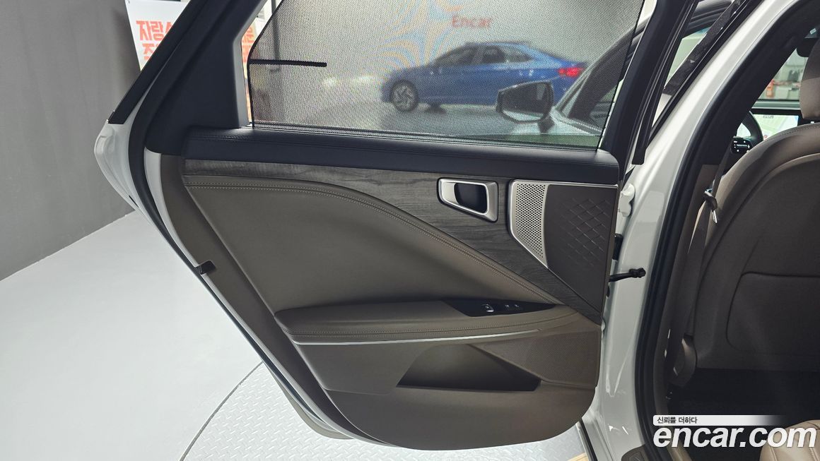 Kia K8 2023