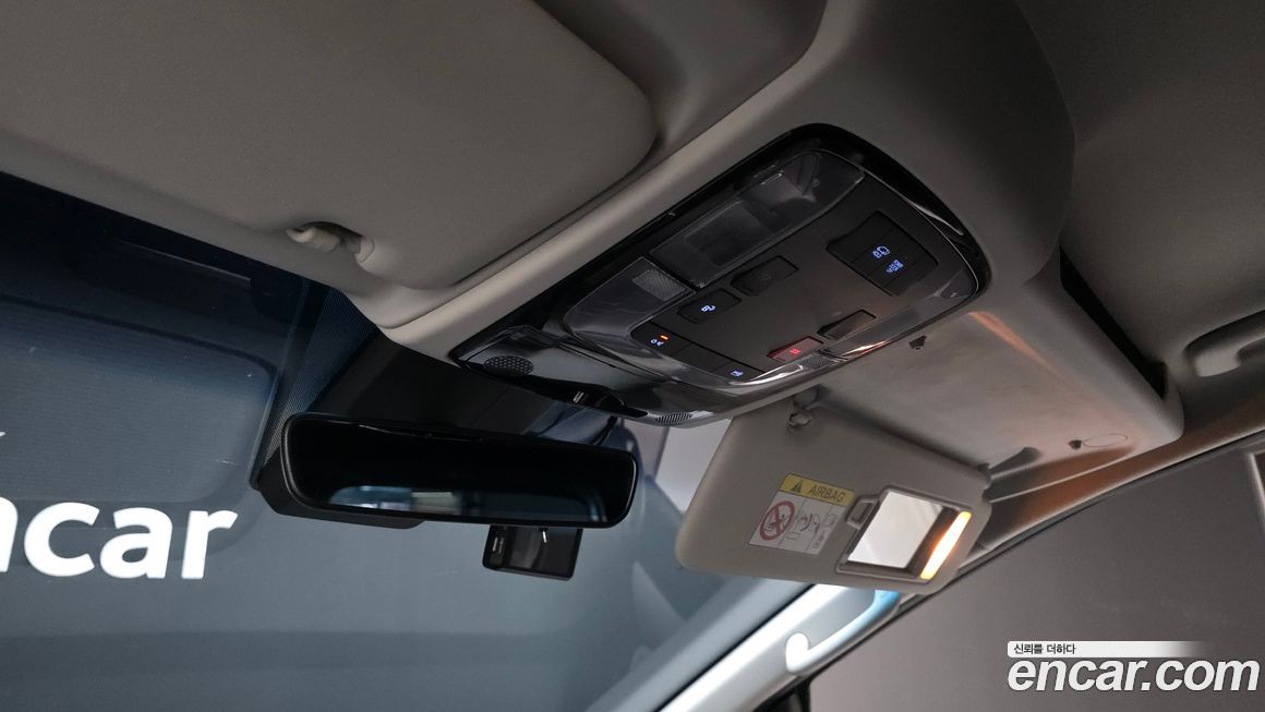 Hyundai Staria 2023