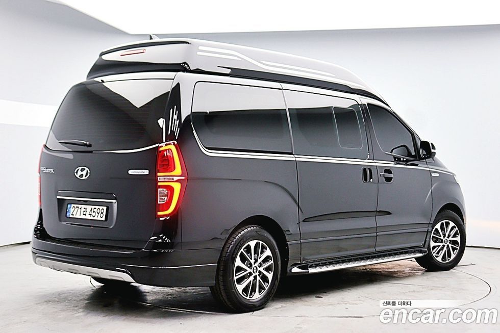Hyundai Starex 2019