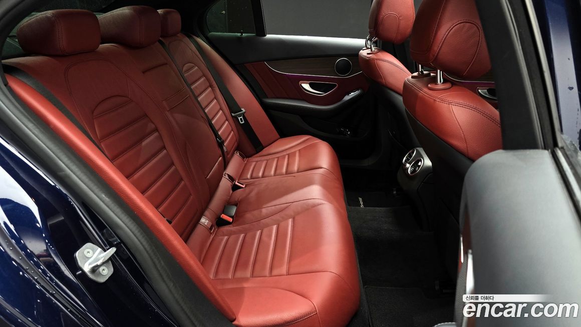 Mercedes-Benz C-Class 2019