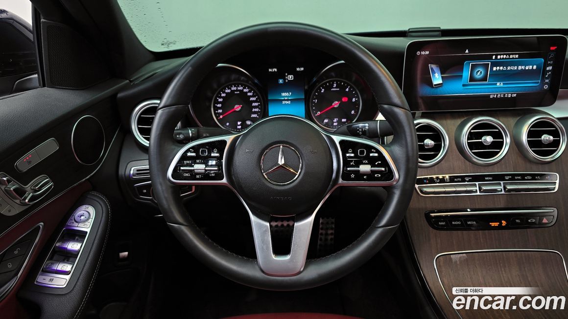 Mercedes-Benz C-Class 2019