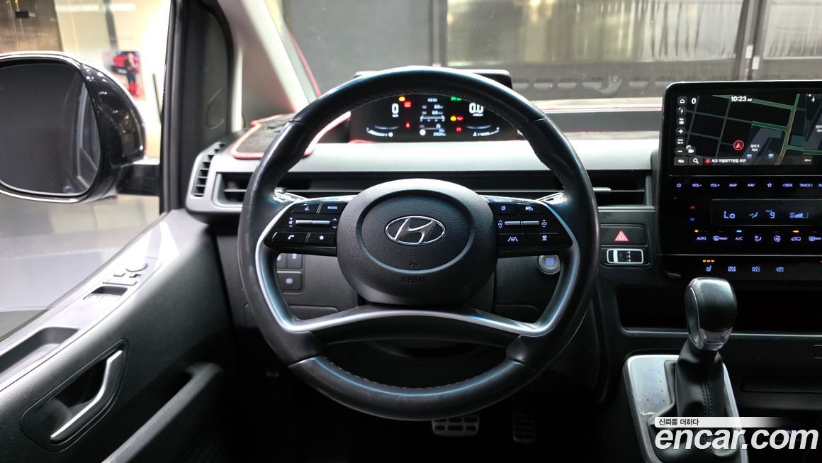 Hyundai Staria 2022