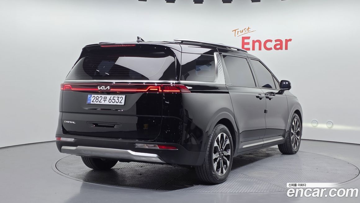 Kia Canival 2023