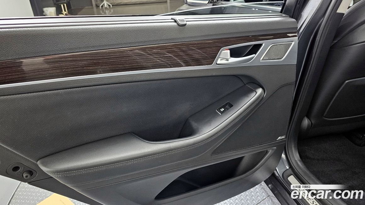 Genesis G80 2019